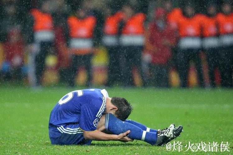 特里:在罚丢点球导致蓝军错失2008年欧冠冠军后,曾想过自杀 特里:在罚丢点球导致蓝军错失2008年欧冠冠军后,曾想过自杀