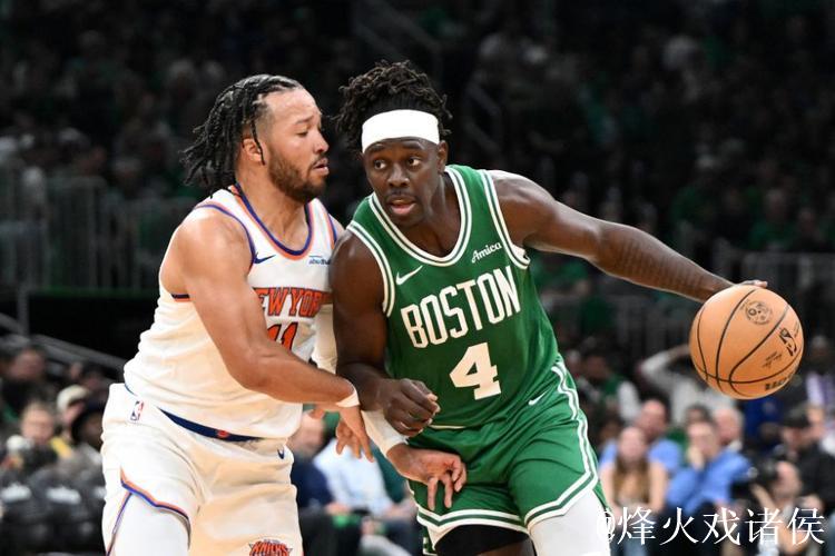 绿军揭幕战狂轰29记三分平纪录,碾压尼克斯获大胜 绿军揭幕战狂轰29记三分平纪录,碾压尼克斯获大胜